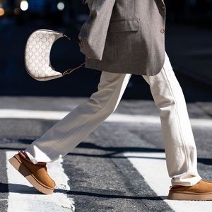UGG Tazz Suede Platform Slippers